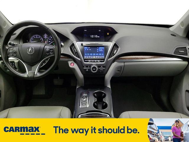 Photo of 2020 Silver Acura MDX