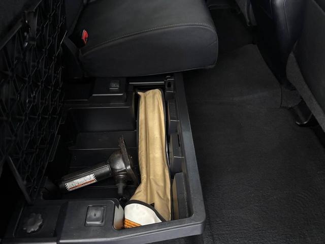 Photo of 2016 Black Toyota Tundra
