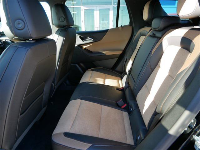 Photo of 2025 Mosaic Black Metallic Chevrolet Equinox