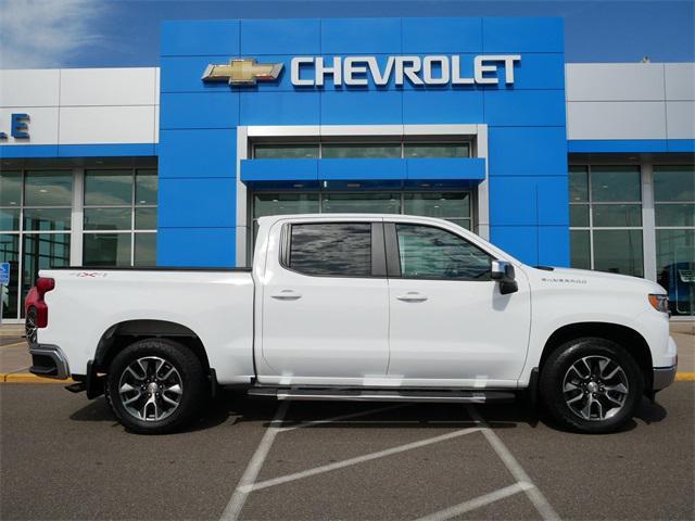 Photo of 2022 Summit White Chevrolet Silverado 1500