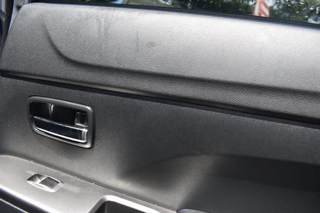 Photo of 2023 Alloy Silver Metallic Mitsubishi Outlander Sport