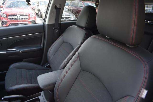 Photo of 2023 Alloy Silver Metallic Mitsubishi Outlander Sport