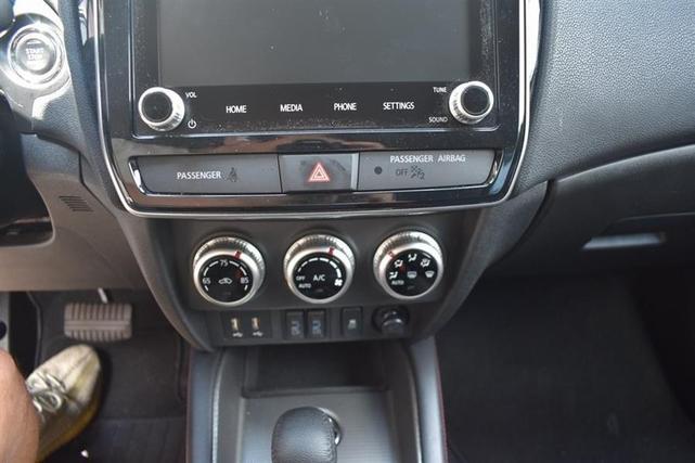 Photo of 2023 Alloy Silver Metallic Mitsubishi Outlander Sport