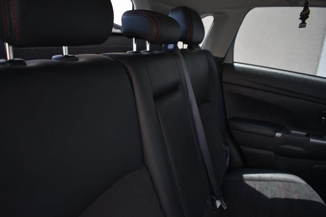 Photo of 2023 Alloy Silver Metallic Mitsubishi Outlander Sport