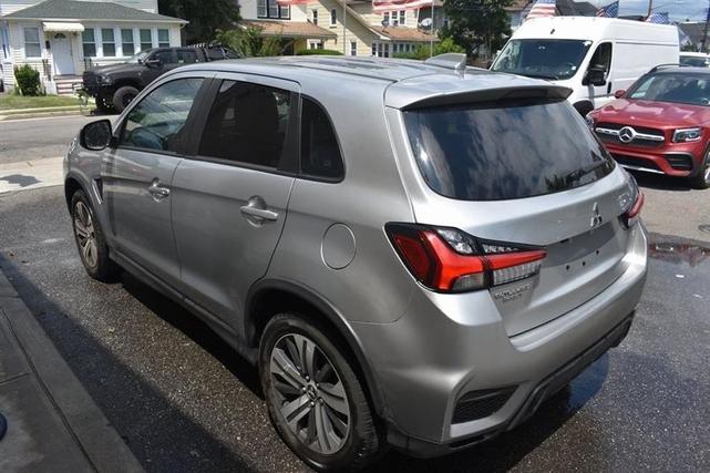 Photo of 2023 Alloy Silver Metallic Mitsubishi Outlander Sport