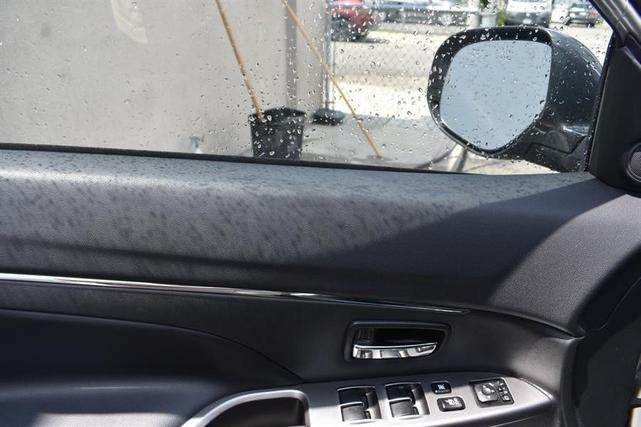 Photo of 2023 Alloy Silver Metallic Mitsubishi Outlander Sport