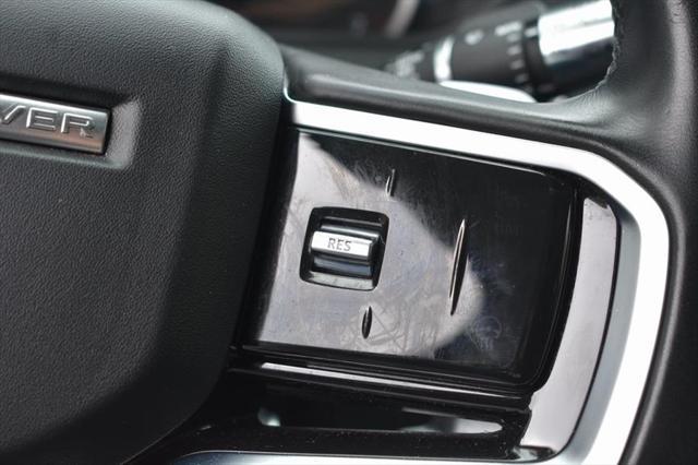 Photo of 2022 Fuji White Land Rover Range Rover Velar