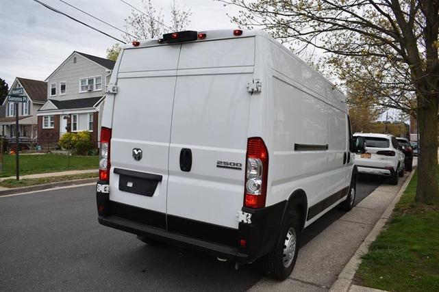 Photo of 2023 Bright White Clearcoat RAM ProMaster 2500