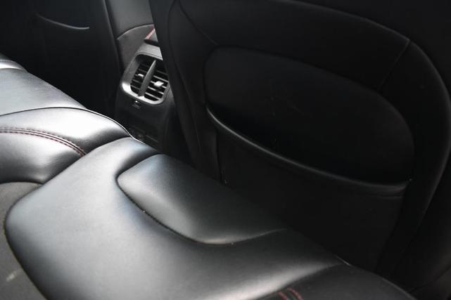 Photo of 2021 Bright White Clearcoat Jeep Cherokee