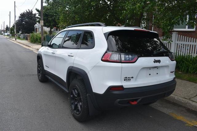 Photo of 2021 Bright White Clearcoat Jeep Cherokee