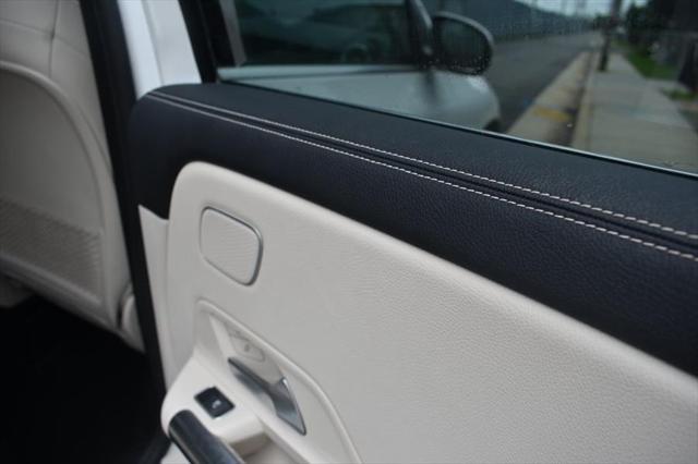 Photo of 2021 Polar White Mercedes-Benz GLA 250