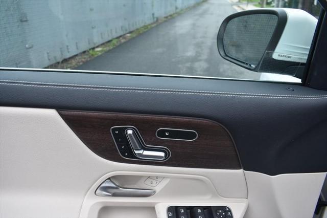 Photo of 2021 Polar White Mercedes-Benz GLA 250