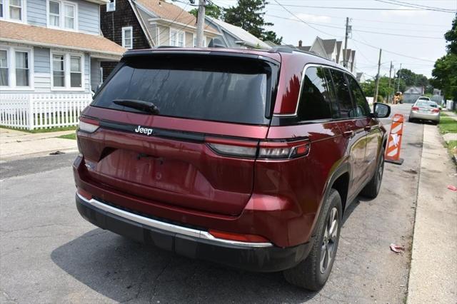 Photo of 2023 Velvet Red Pearlcoat Jeep Grand Cherokee 4xe