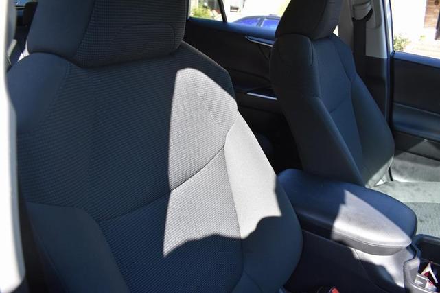 Photo of 2024 Ice Cap Toyota RAV4