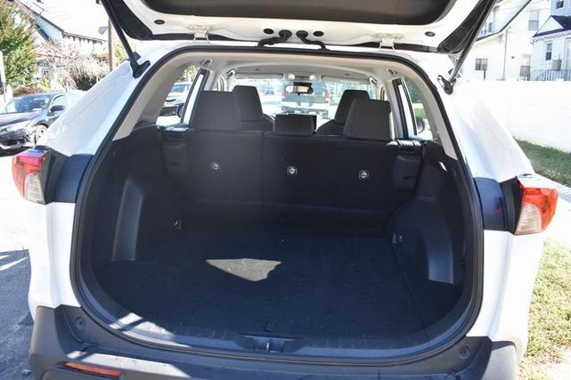 Photo of 2024 Ice Cap Toyota RAV4