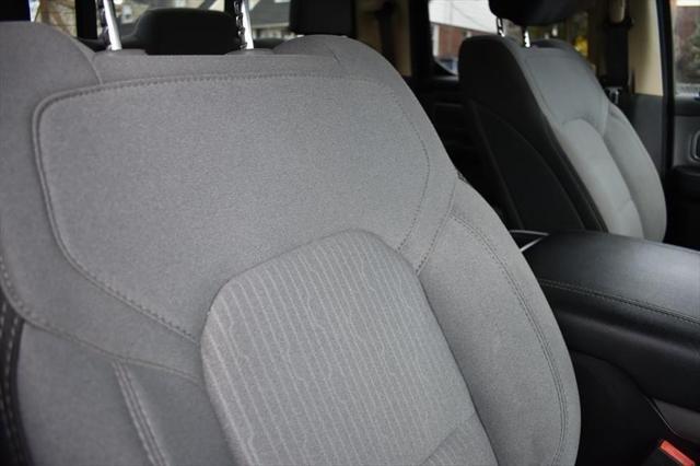 Photo of 2021 Granite Crystal Metallic Clearcoat RAM 1500