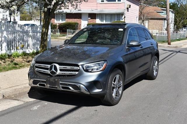 Photo of 2021 Selenite Grey Metallic Mercedes-Benz GLC 300