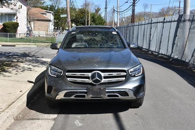 Photo of 2021 Selenite Grey Metallic Mercedes-Benz GLC 300