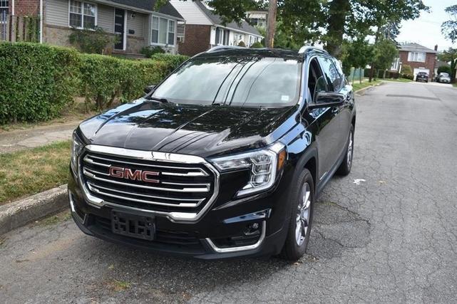 Photo of 2023 Ebony Twilight Metallic GMC Terrain