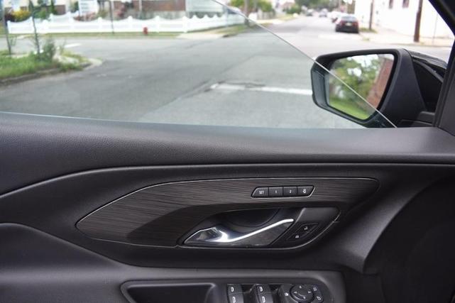 Photo of 2023 Ebony Twilight Metallic GMC Terrain
