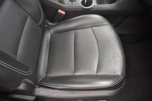 Photo of 2023 Ebony Twilight Metallic GMC Terrain