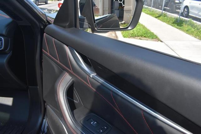 Photo of 2021 Nero Maserati Levante