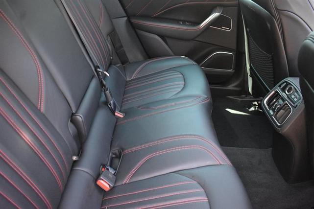 Photo of 2021 Nero Maserati Levante