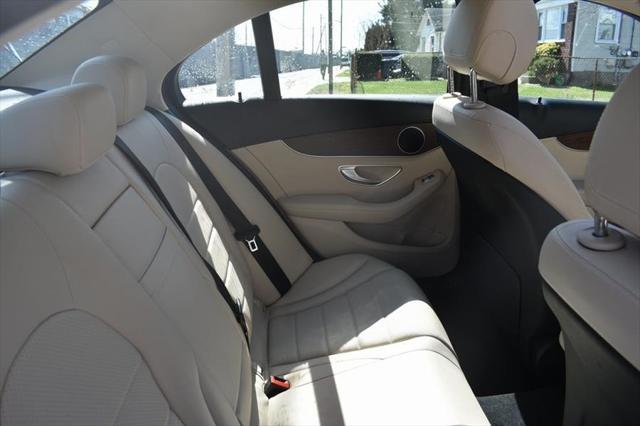 Photo of 2021 Black Mercedes-Benz C-Class