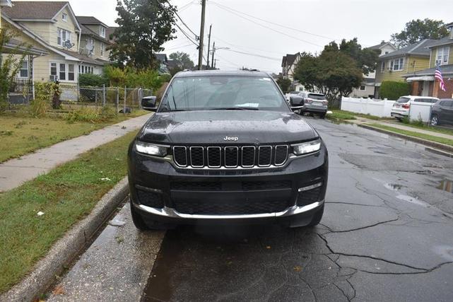Photo of 2024 Velvet Red Pearlcoat Jeep Grand Cherokee L