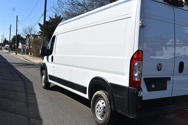 Photo of 2023 Bright White Clearcoat RAM ProMaster 2500