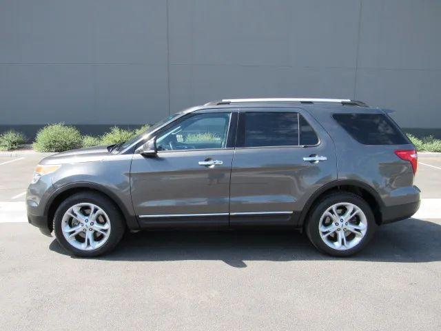 2015 Ford Explorer