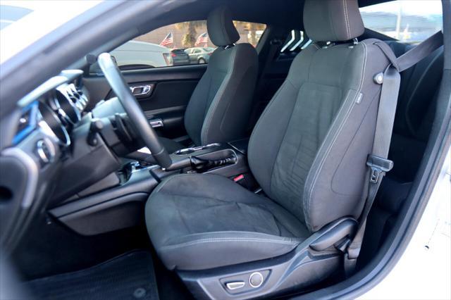 Photo of 2017 Ingot Silver Metallic Ford Mustang