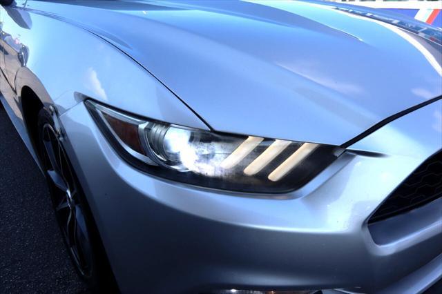 Photo of 2017 Ingot Silver Metallic Ford Mustang