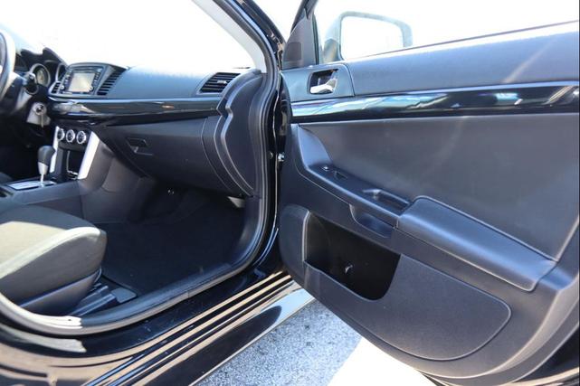 Photo of 2017 Black Mitsubishi Lancer