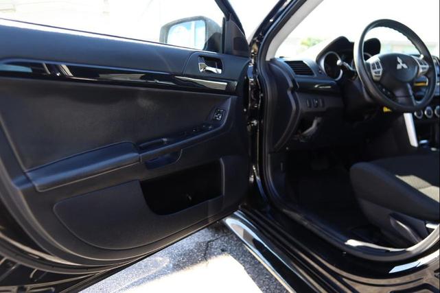 Photo of 2017 Black Mitsubishi Lancer