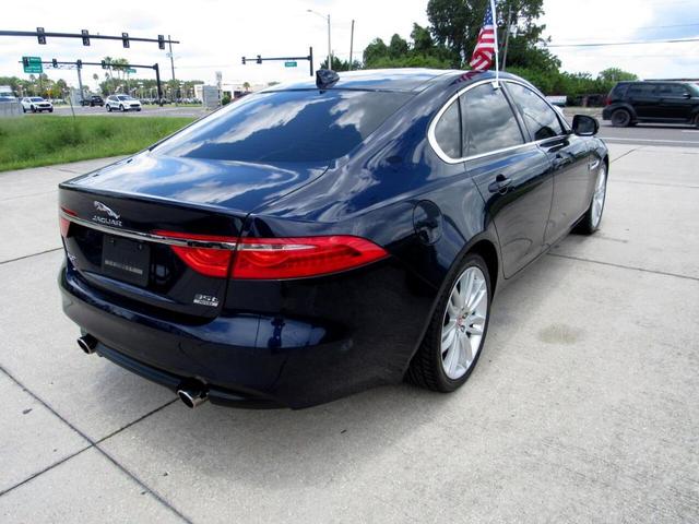 Photo of 2017 Blue Jaguar XF