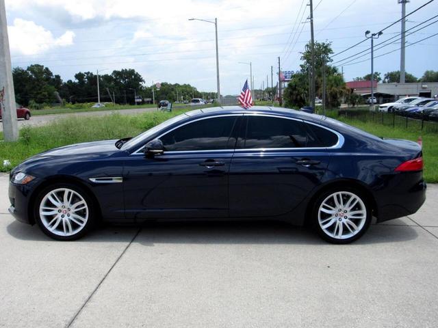 Photo of 2017 Blue Jaguar XF
