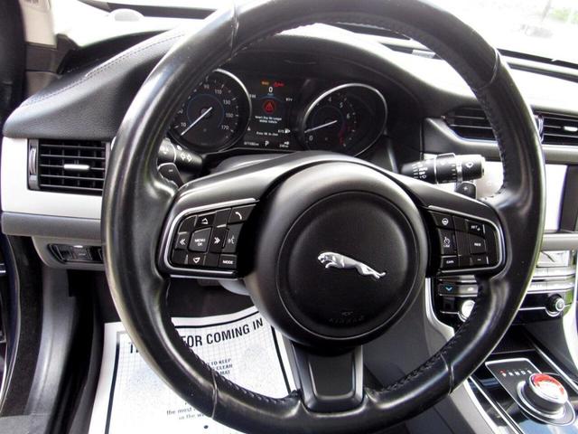 Photo of 2017 Blue Jaguar XF