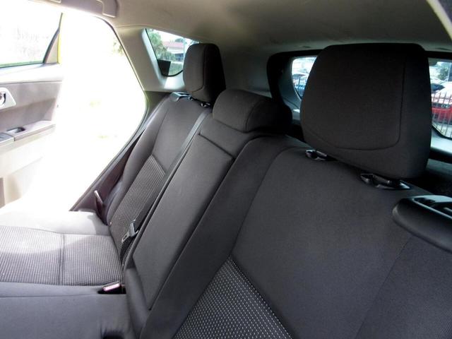 Photo of 2017 Green Toyota Corolla iM