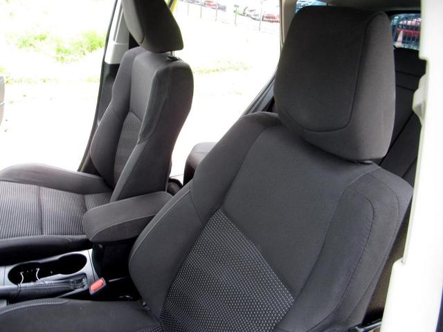Photo of 2017 Green Toyota Corolla iM