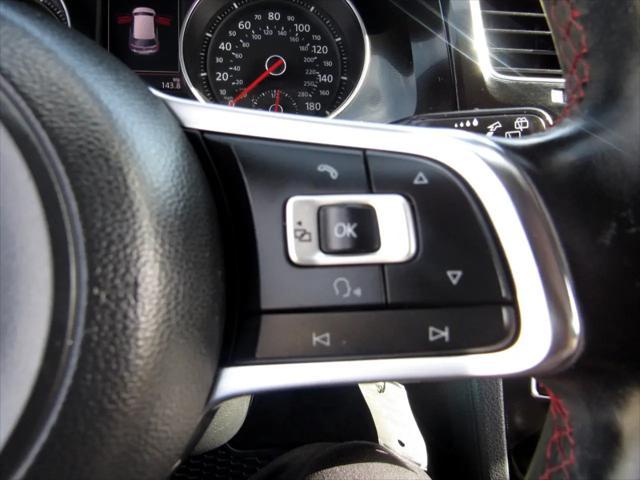 Photo of 2015 Black Volkswagen Golf GTI
