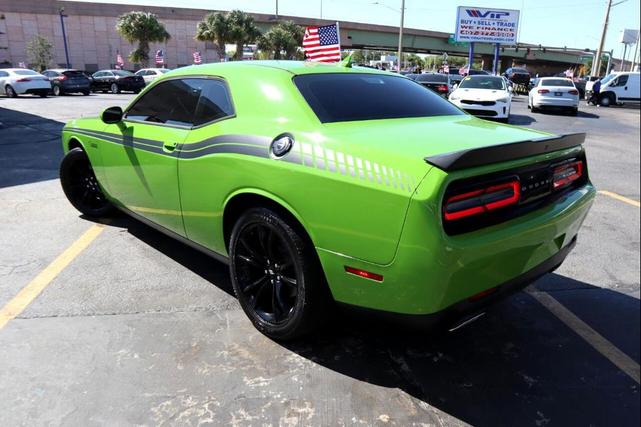Photo of 2017 Green Go Clearcoat Dodge Challenger