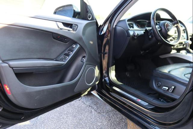 Photo of 2016 Black Audi A4