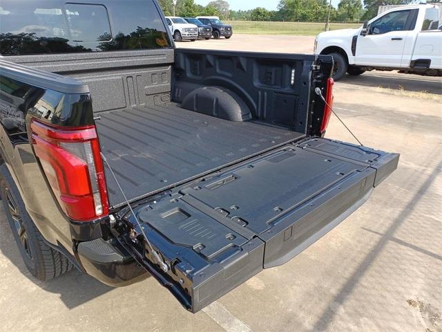 Photo of 2025 Agate Black Metallic Ford F-150