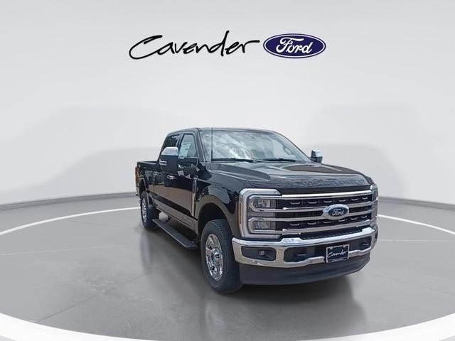 Photo of 2025 Agate Black Metallic Ford F-250