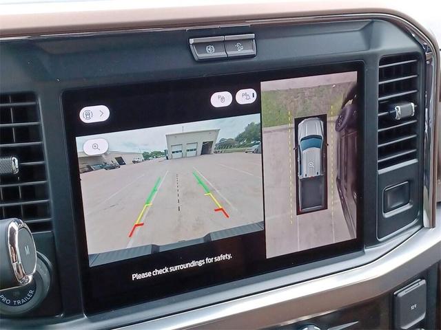 Photo of 2025 Agate Black Metallic Ford F-250