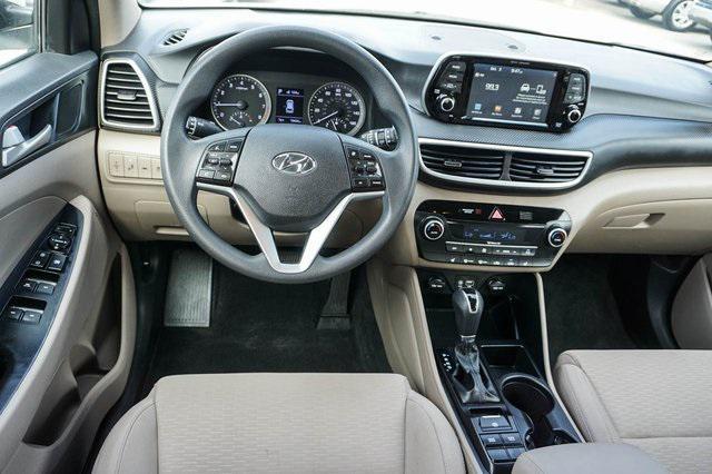 Photo of 2020 Winter White Hyundai TUCSON