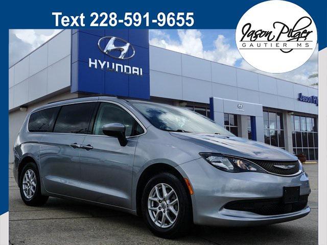 2021 Chrysler Voyager