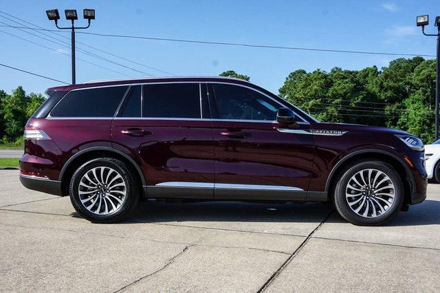 Photo of 2022 Burgundy Lincoln Aviator