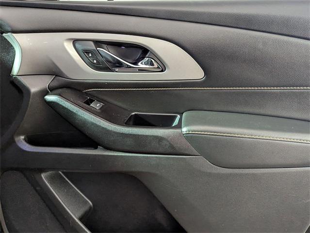 Photo of 2020 Mosaic Black Metallic Chevrolet Traverse
